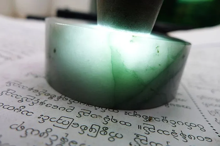 Natural Jade Rough Jadeite Raw (150g,5.5X2cm)
