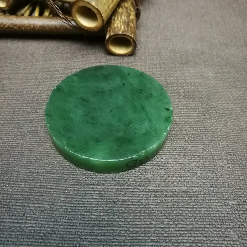 Natural Kunlun Jade Rough Nephrite Raw (59g, 5.3x0.9cm)
